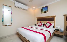 Hotel Amar International